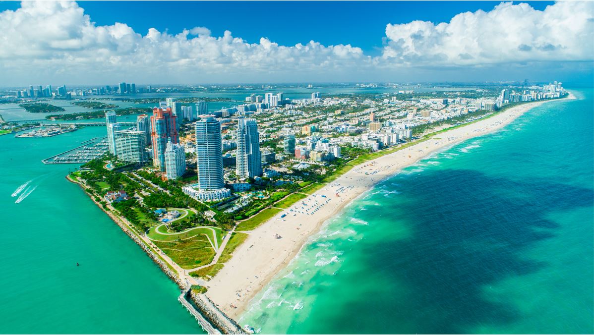 View of Miami with the city, beach and ocean view